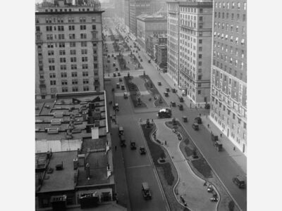 SQUEEZE PLAY: The City Plans To Renovate The Park Avenue Medians And Drivers Are Upset