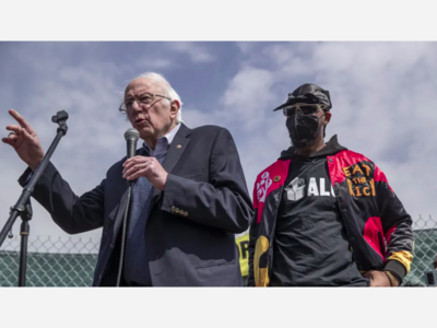 STATEN ISLAND: Rallies At A Second Amazon Warehouse Brings The Grassroots Labor Union, Democrats And Big Trade Unions Together