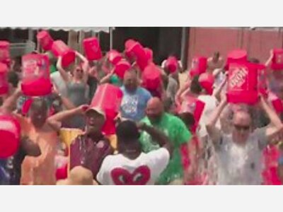 THE SIXTH BOROUGH: Hundreds Participate In The Yonkers ALS Ice Bucket Challenge - By Brian Harrod