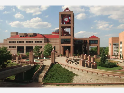 QUEENS COLLEGE OFFICIAL: ‘Got To Get My Nails Done By The Ch*nks’: 